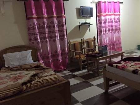 Triple Bed